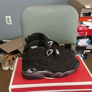 Air Jordan 8 chrome